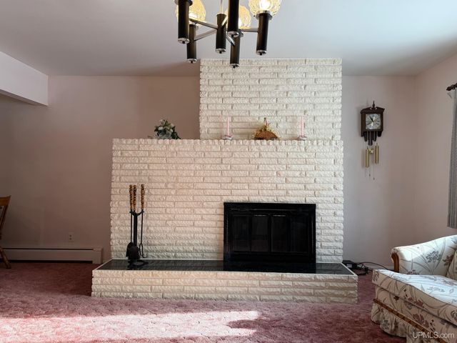 2009 Deer Lake Avenue, Ishpeming, MI 49849