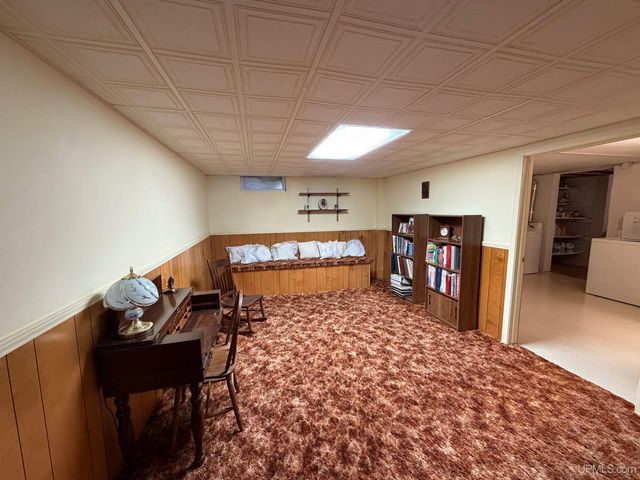 2009 Deer Lake Avenue, Ishpeming, MI 49849