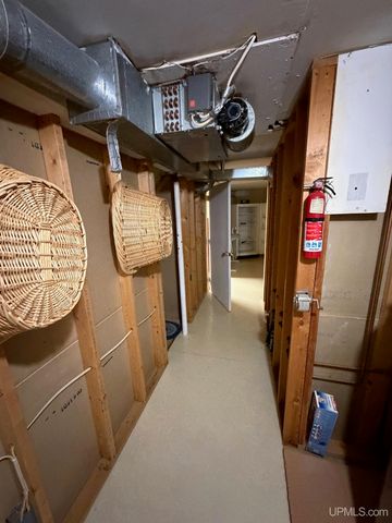 2009 Deer Lake Avenue, Ishpeming, MI 49849