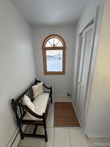 2009 Deer Lake Avenue, Ishpeming, MI 49849