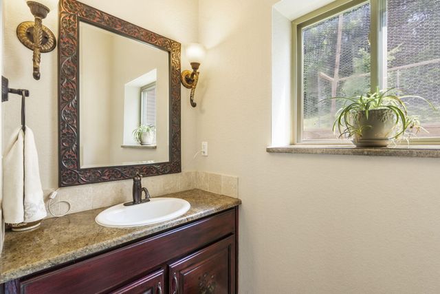200 Barnes Lane, Branson, MO 65616