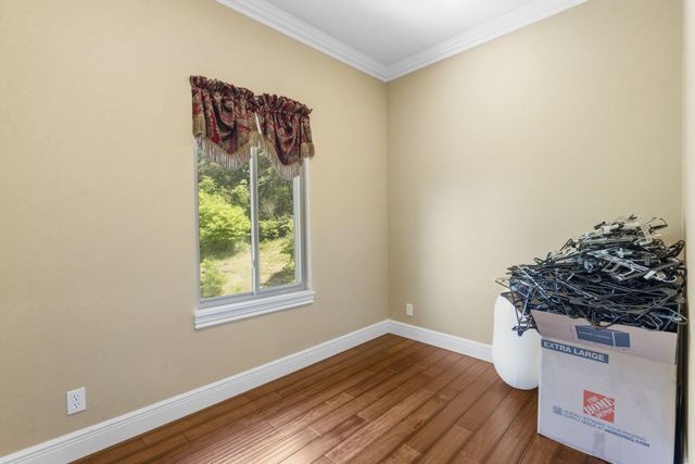 200 Barnes Lane, Branson, MO 65616