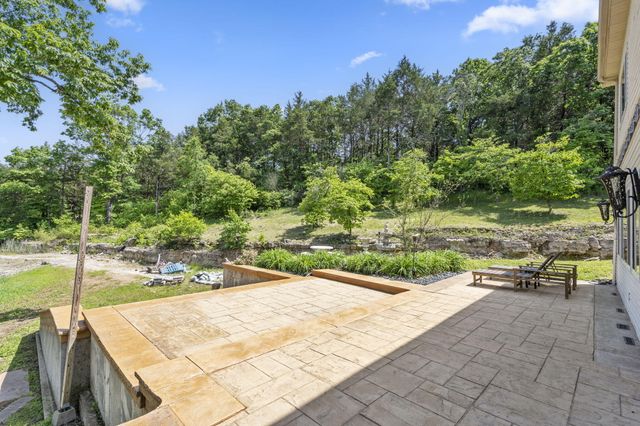 200 Barnes Lane, Branson, MO 65616