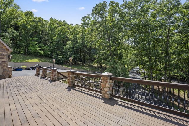 200 Barnes Lane, Branson, MO 65616
