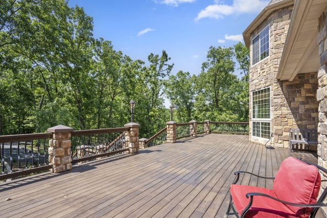 200 Barnes Lane, Branson, MO 65616