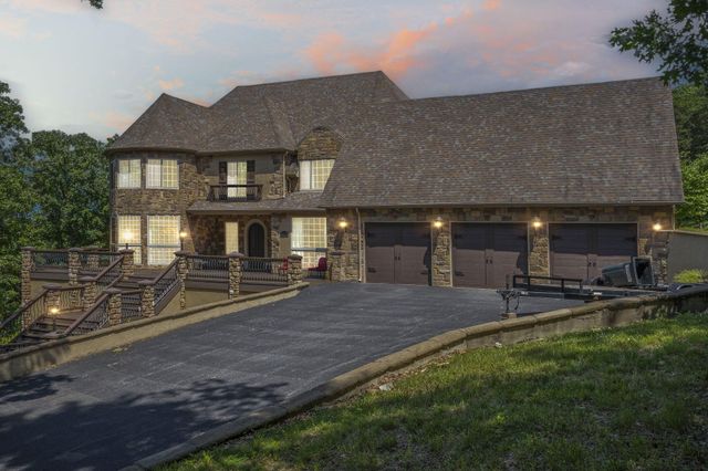 200 Barnes Lane, Branson, MO 65616