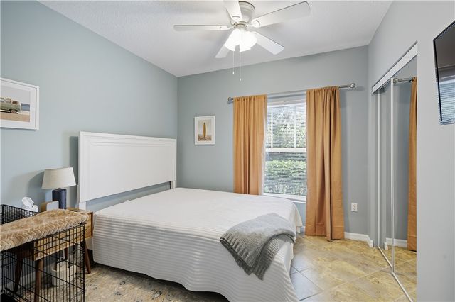 5095 Fairways Circle I-111, Vero Beach, FL 32967