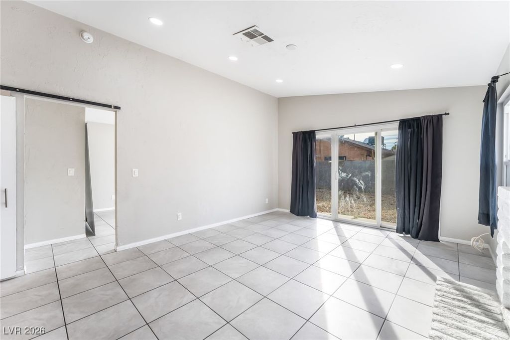 Image 11 of property listing at 4036 East Ogden Avenue, Las Vegas, NV 89110