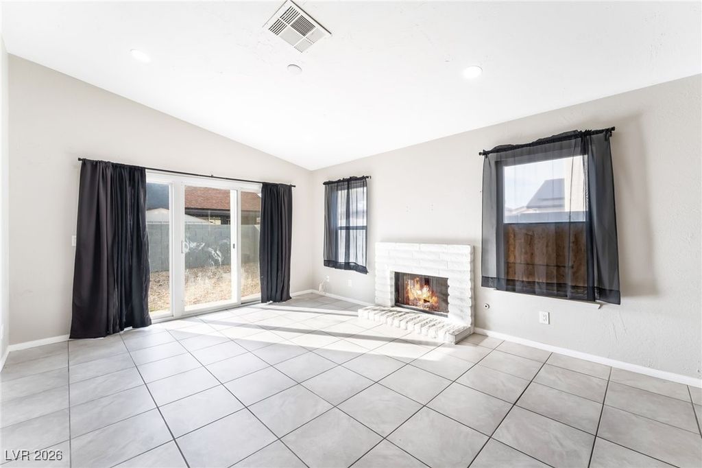 Image 12 of property listing at 4036 East Ogden Avenue, Las Vegas, NV 89110