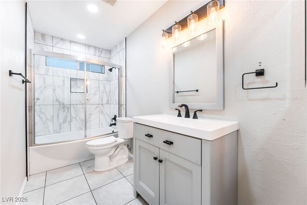 Image 28 of property listing at 4036 East Ogden Avenue, Las Vegas, NV 89110