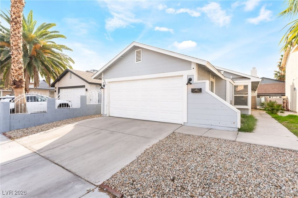 Image 3 of property listing at 4036 East Ogden Avenue, Las Vegas, NV 89110