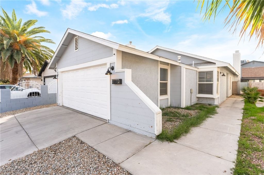 Image 4 of property listing at 4036 East Ogden Avenue, Las Vegas, NV 89110