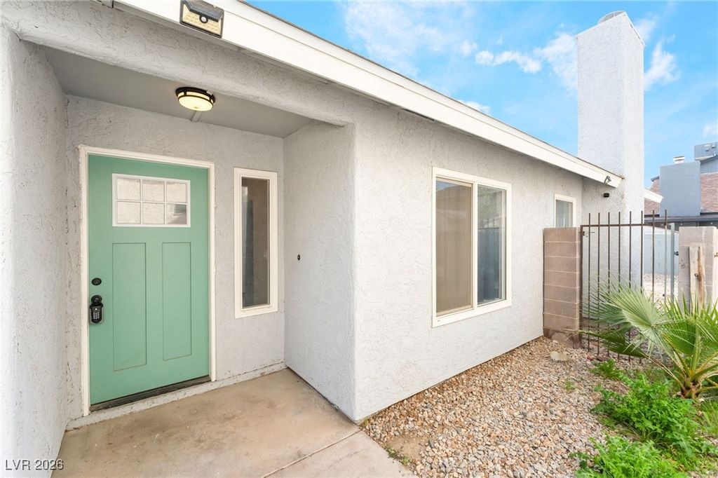 Image 5 of property listing at 4036 East Ogden Avenue, Las Vegas, NV 89110