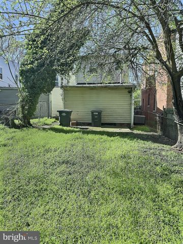 1226 U ST SE, Washington, DC 20020