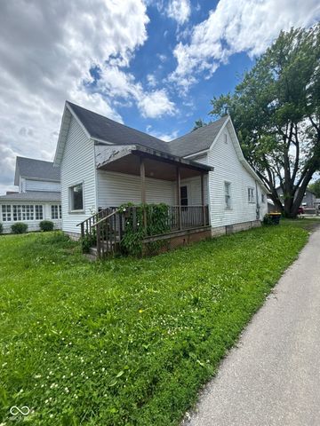 2615 Brown Street, Anderson, IN 46016