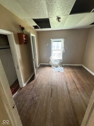 2615 Brown Street, Anderson, IN 46016