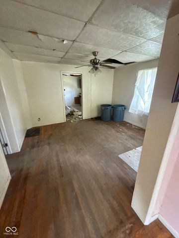 2615 Brown Street, Anderson, IN 46016