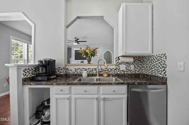 8167 Willowglen Drive, Raleigh, NC 27616