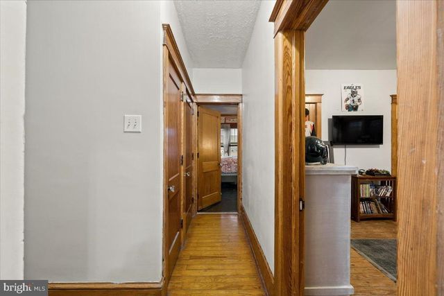 2122 LINCOLN, Northampton, PA 18067