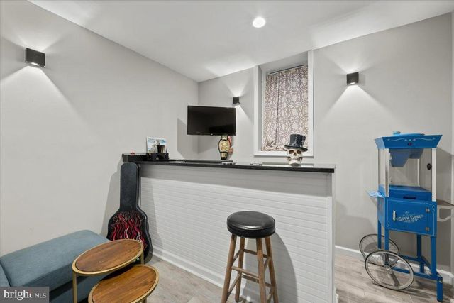 2122 LINCOLN, Northampton, PA 18067