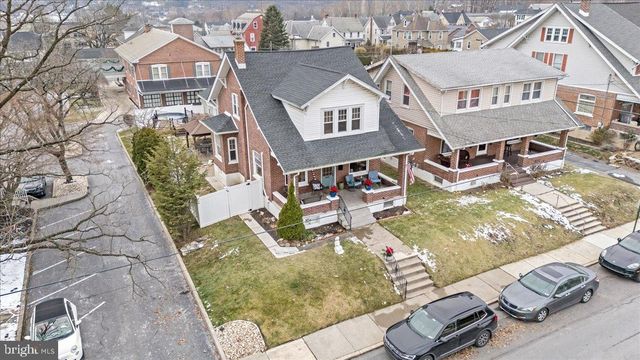 2122 LINCOLN, Northampton, PA 18067