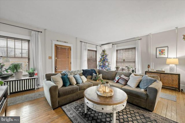 2122 LINCOLN, Northampton, PA 18067