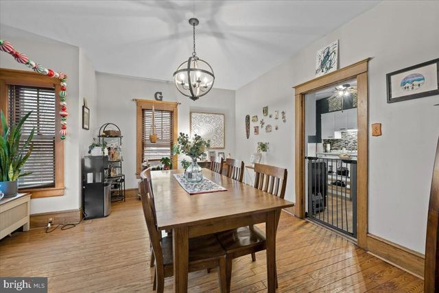 2122 LINCOLN, Northampton, PA 18067