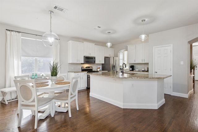 2205 Barret Drive, Frisco, TX 75033