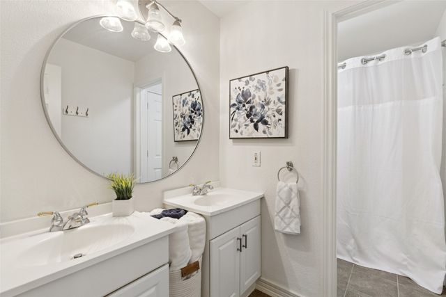 2205 Barret Drive, Frisco, TX 75033