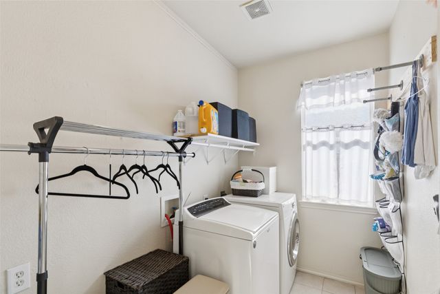 2205 Barret Drive, Frisco, TX 75033