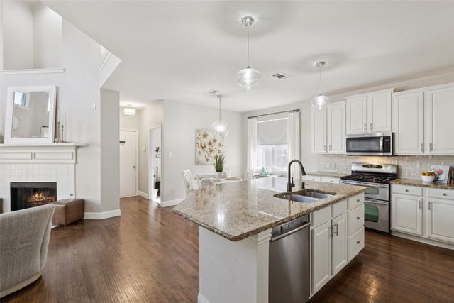 2205 Barret Drive, Frisco, TX 75033