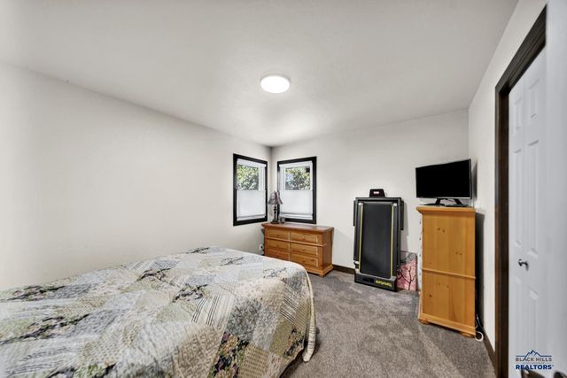 312 41ST, Rapid City, SD 57702