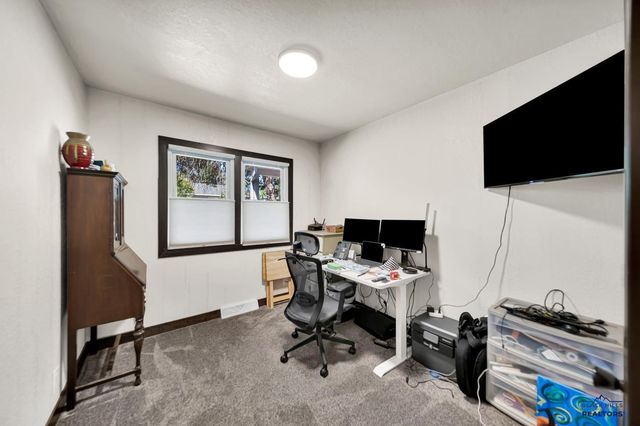 312 41ST, Rapid City, SD 57702