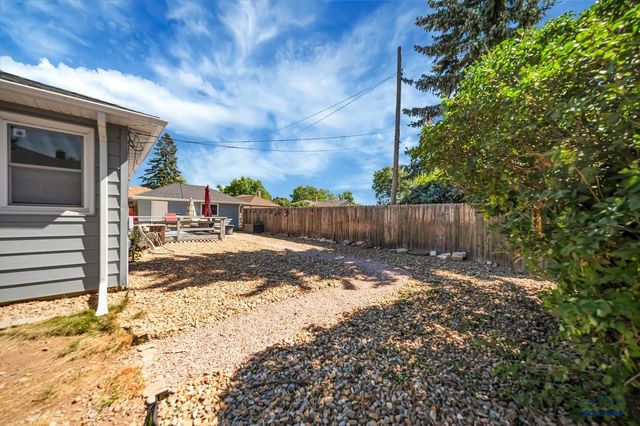 312 41ST, Rapid City, SD 57702