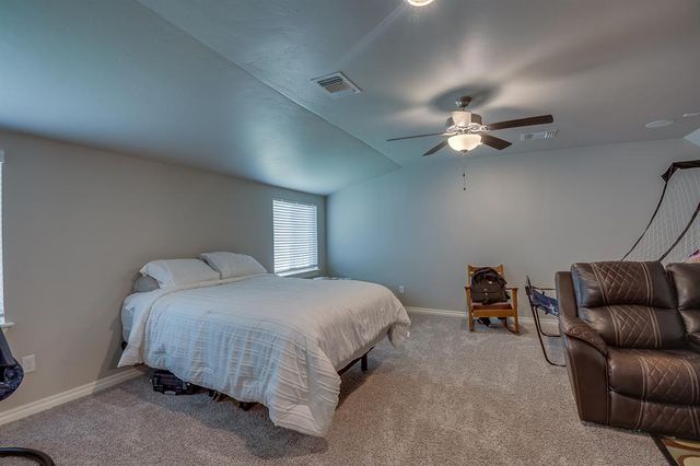 1909 Wye Street, Yukon, OK 73099