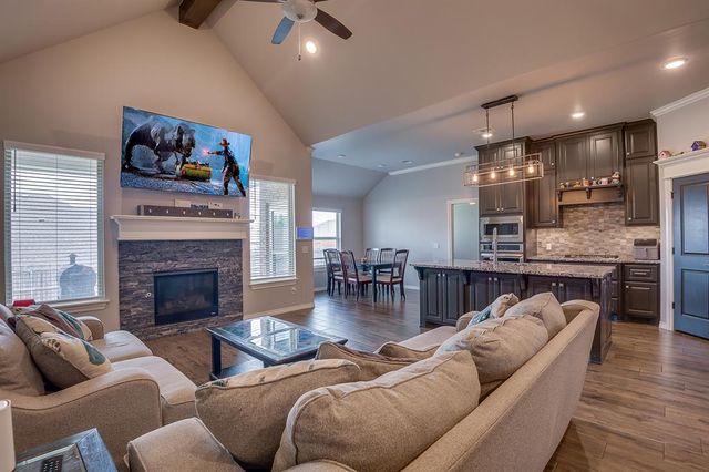 1909 Wye Street, Yukon, OK 73099