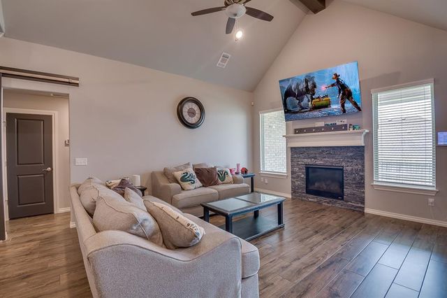 1909 Wye Street, Yukon, OK 73099