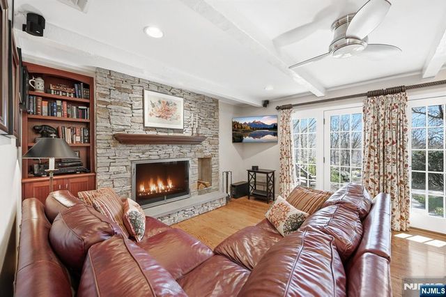 760 Rivenwood Road, Franklin Lakes, NJ 07417