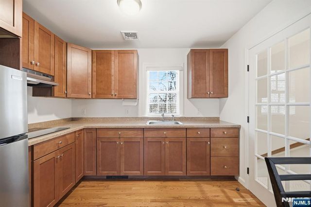 760 Rivenwood Road, Franklin Lakes, NJ 07417
