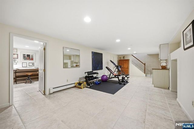 760 Rivenwood Road, Franklin Lakes, NJ 07417