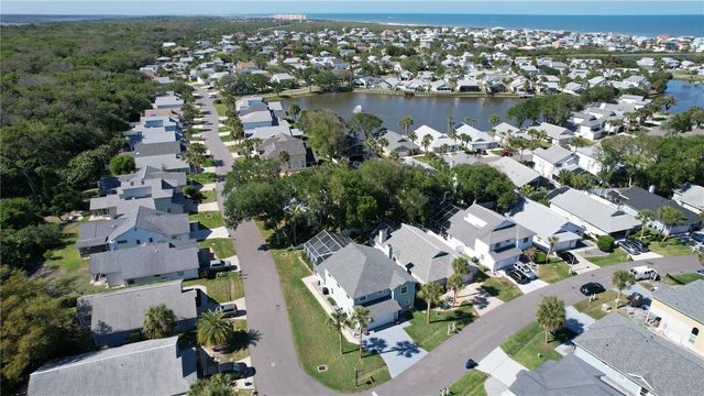 68 BRISTOL LANE, Palm Coast, FL 32137