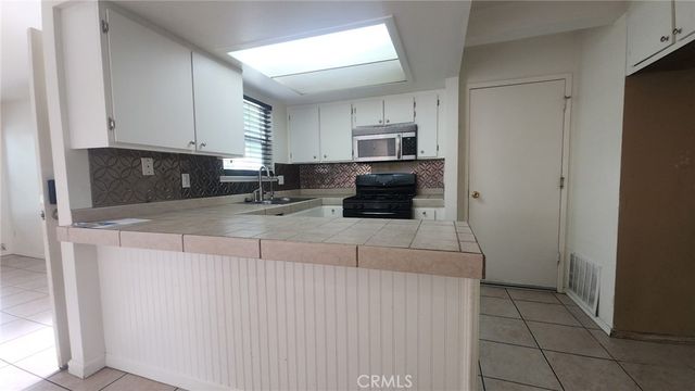 1623 Point Lobos, Santa Maria, CA 93454