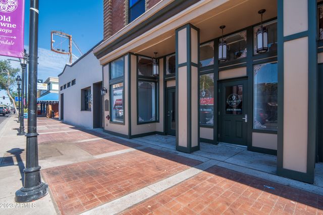 5753 W GLENDALE Avenue 206, Glendale, AZ 85301