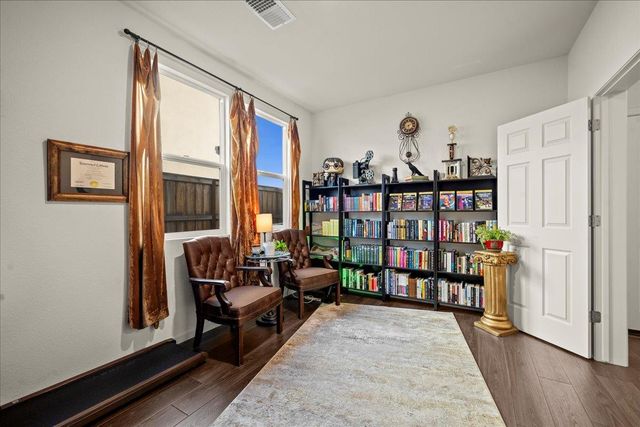 770 Valencia St, Lincoln, CA 95648