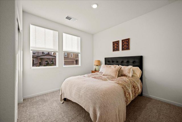 770 Valencia St, Lincoln, CA 95648