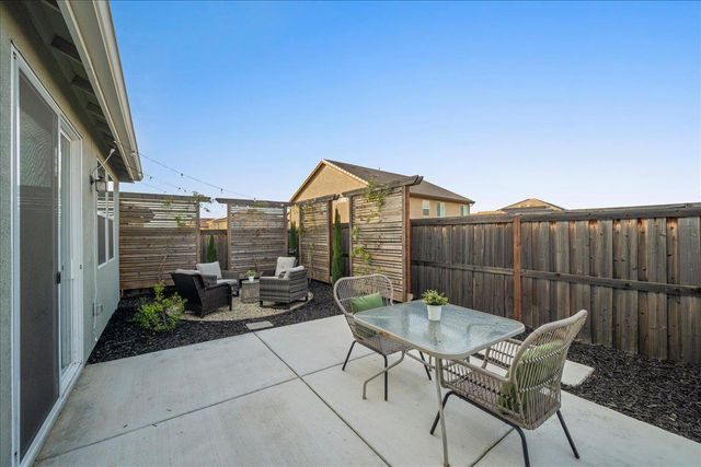 770 Valencia St, Lincoln, CA 95648