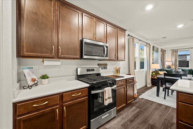 770 Valencia St, Lincoln, CA 95648