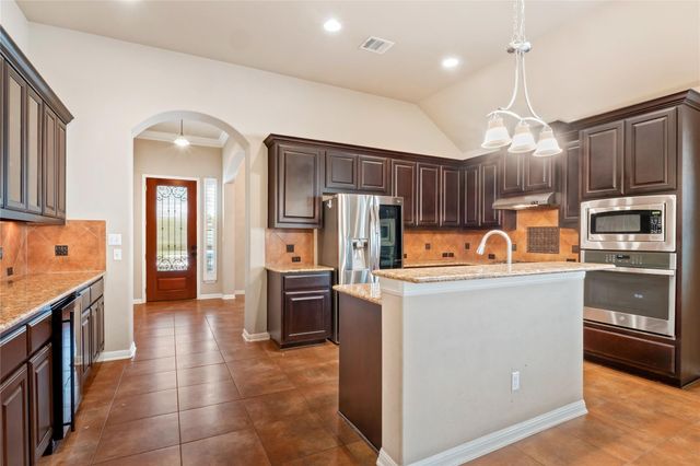 12208 Fairway CV, Austin, TX 78732