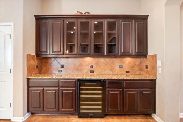 12208 Fairway CV, Austin, TX 78732