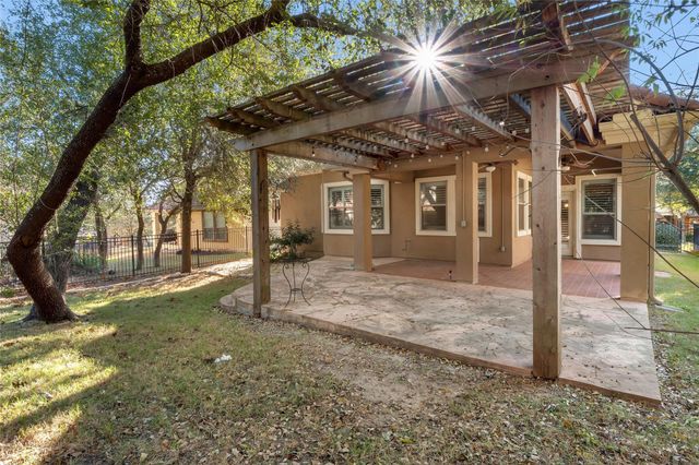 12208 Fairway CV, Austin, TX 78732